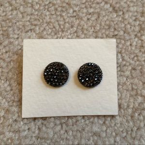 Round black sparkle earrings